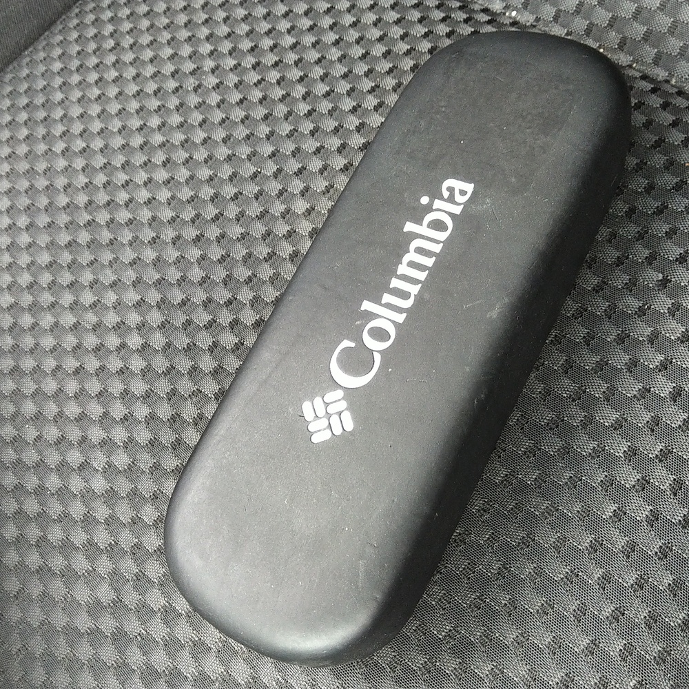 Columbia Glasses case